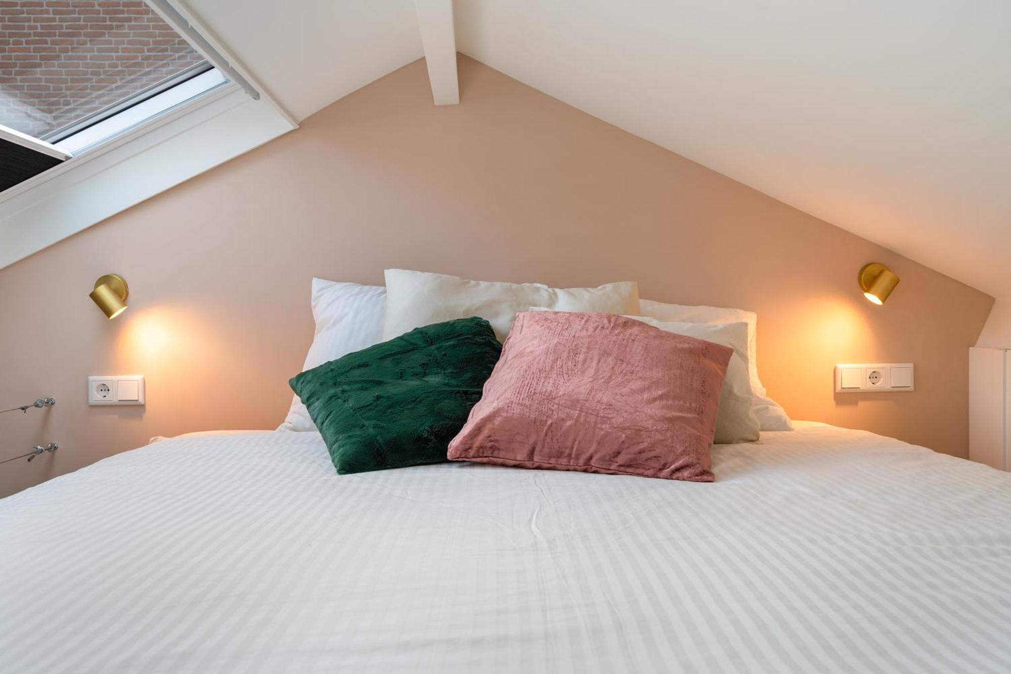 Апартаменты Luxury Fully Equipped Studio - Centrally Located Хюйцен Экстерьер фото